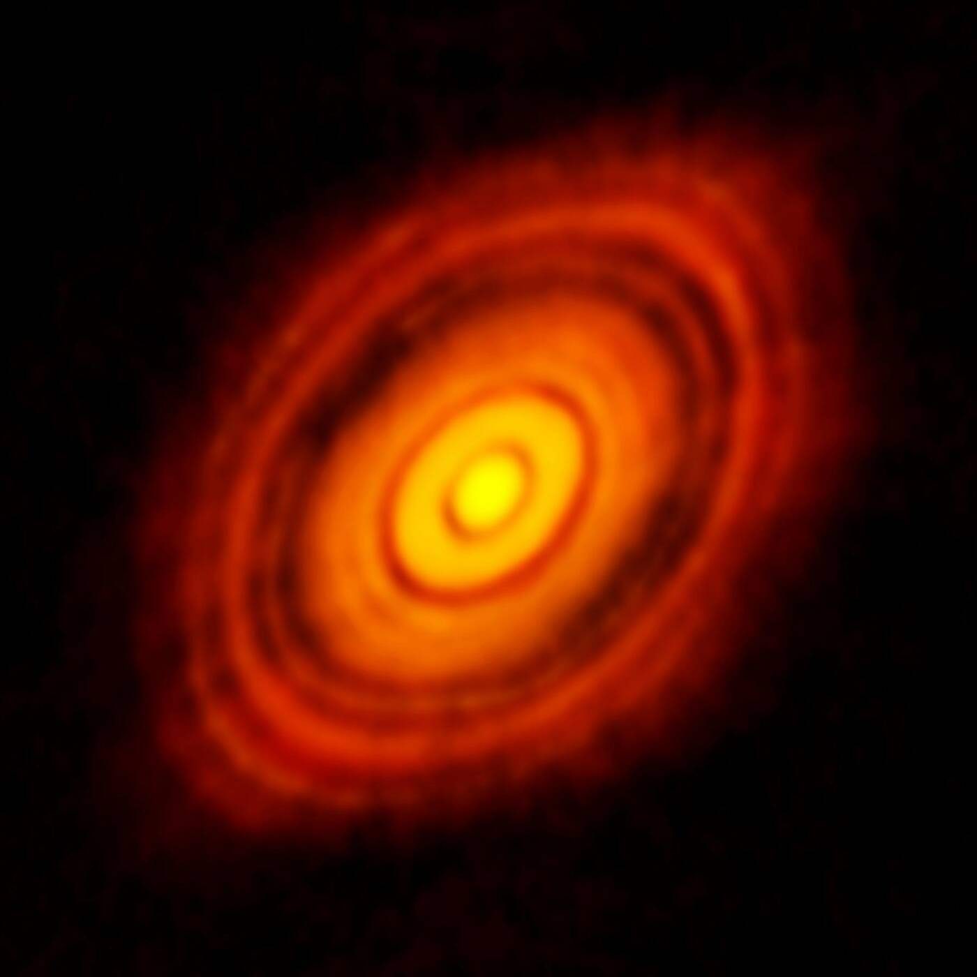 Protoplanetaarne ketas HL Tauri ümber
