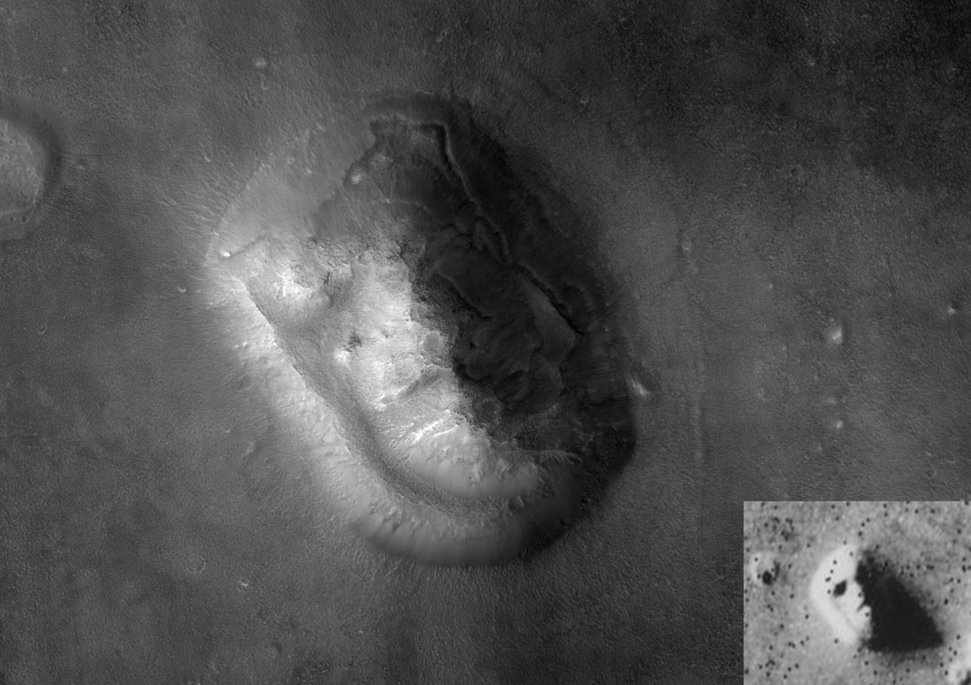 Kosmosesond Mars Reconnaissance Orbiter kujutis kohast Marsil, mida tuntaks kui 