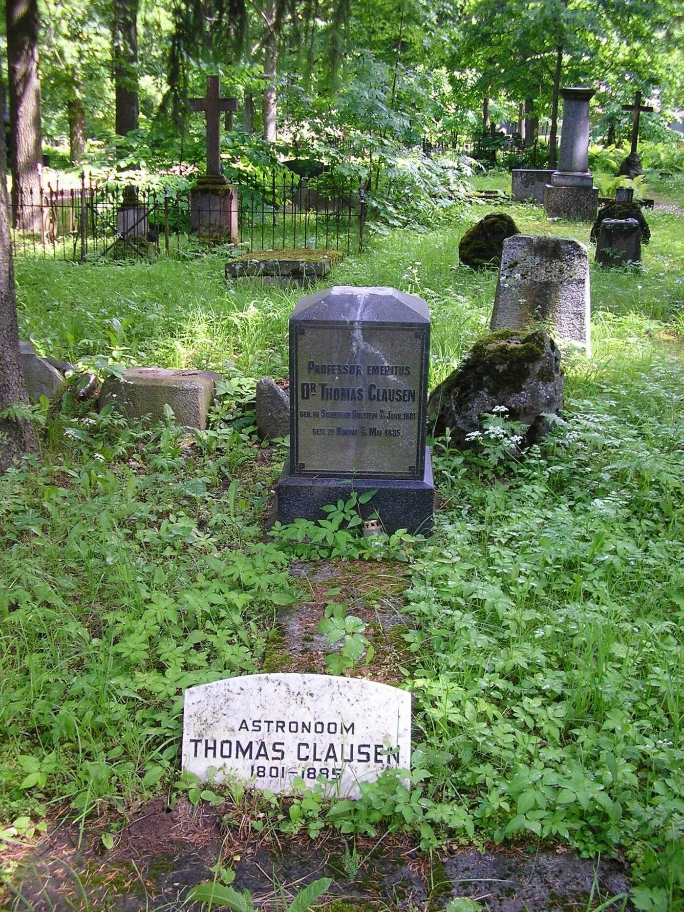 Thomas Clauseni haud Raadi kalmistul Tartus