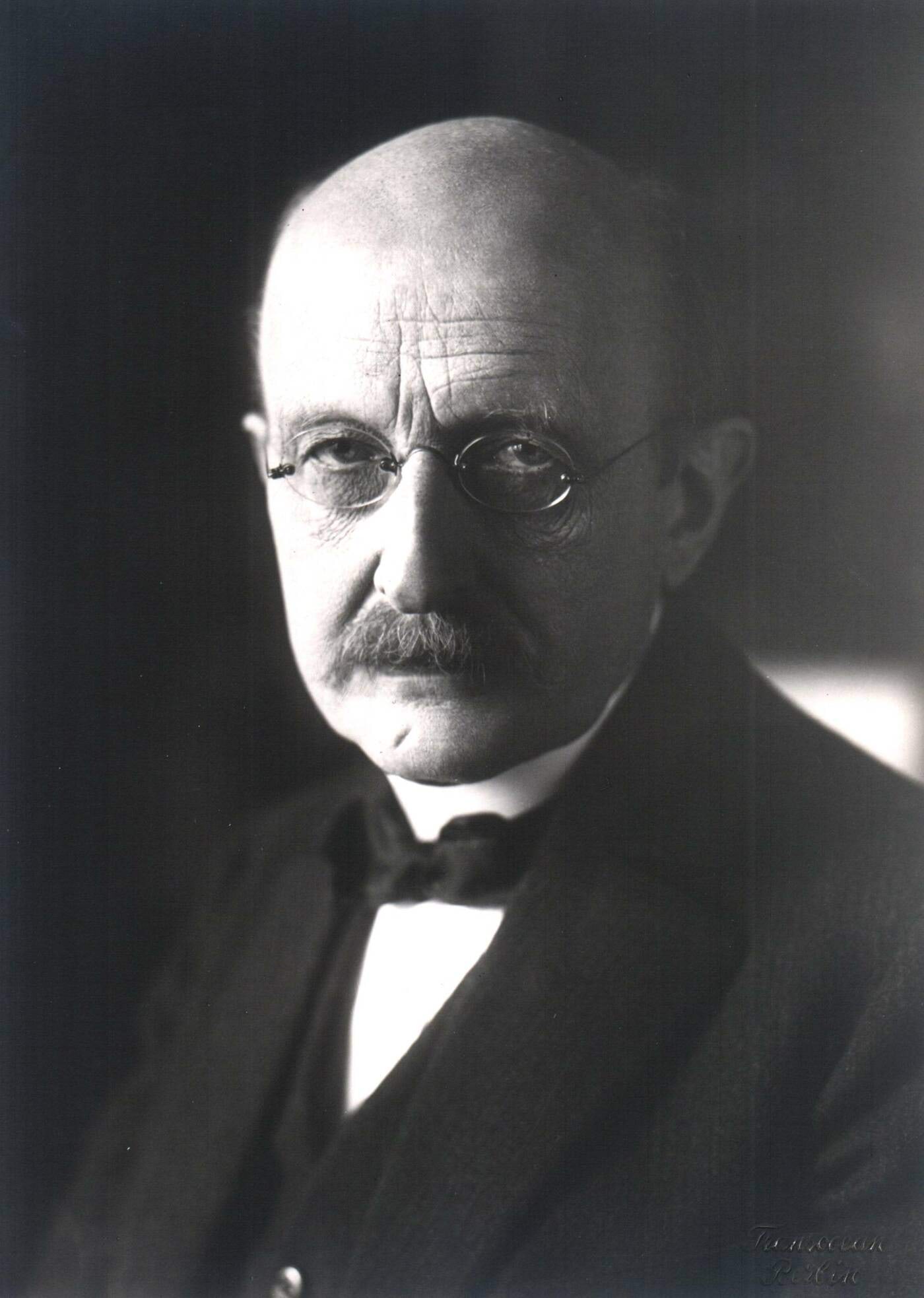Max Planck (1858-1947)