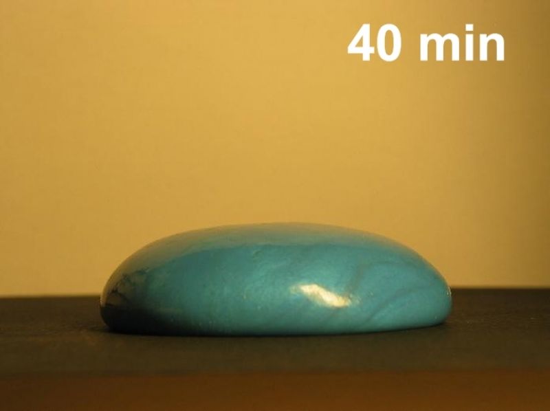 Materjal th_Silly_Putty_00005