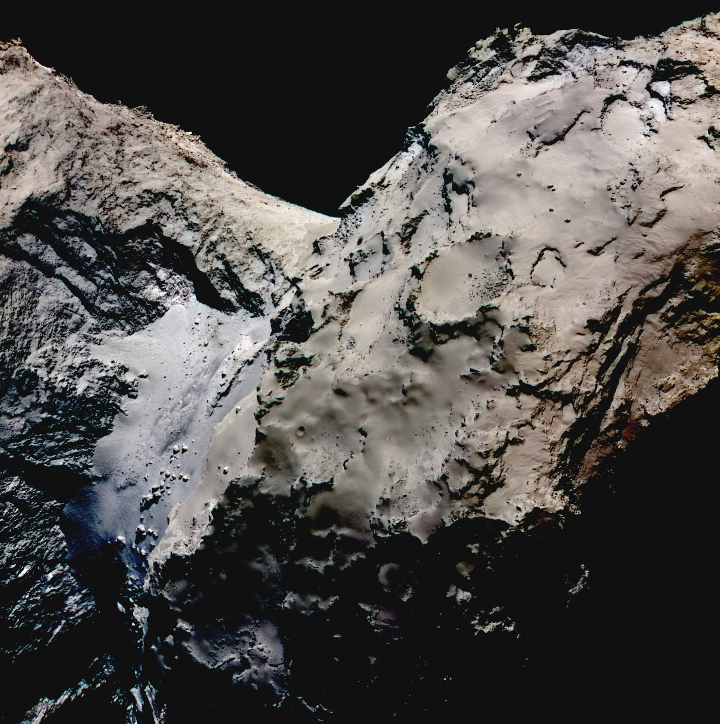 ESA Rosetta $70\, \mathrm{km}$ kauguselt tehtud pilt komeedist 67P