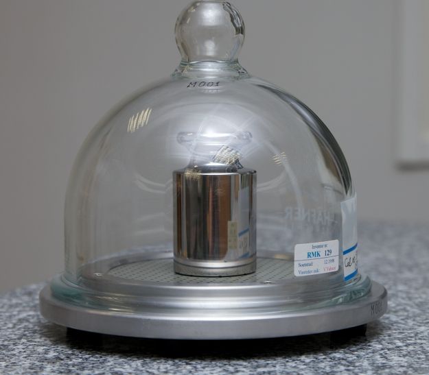 Kilogrammi etalon Eestis