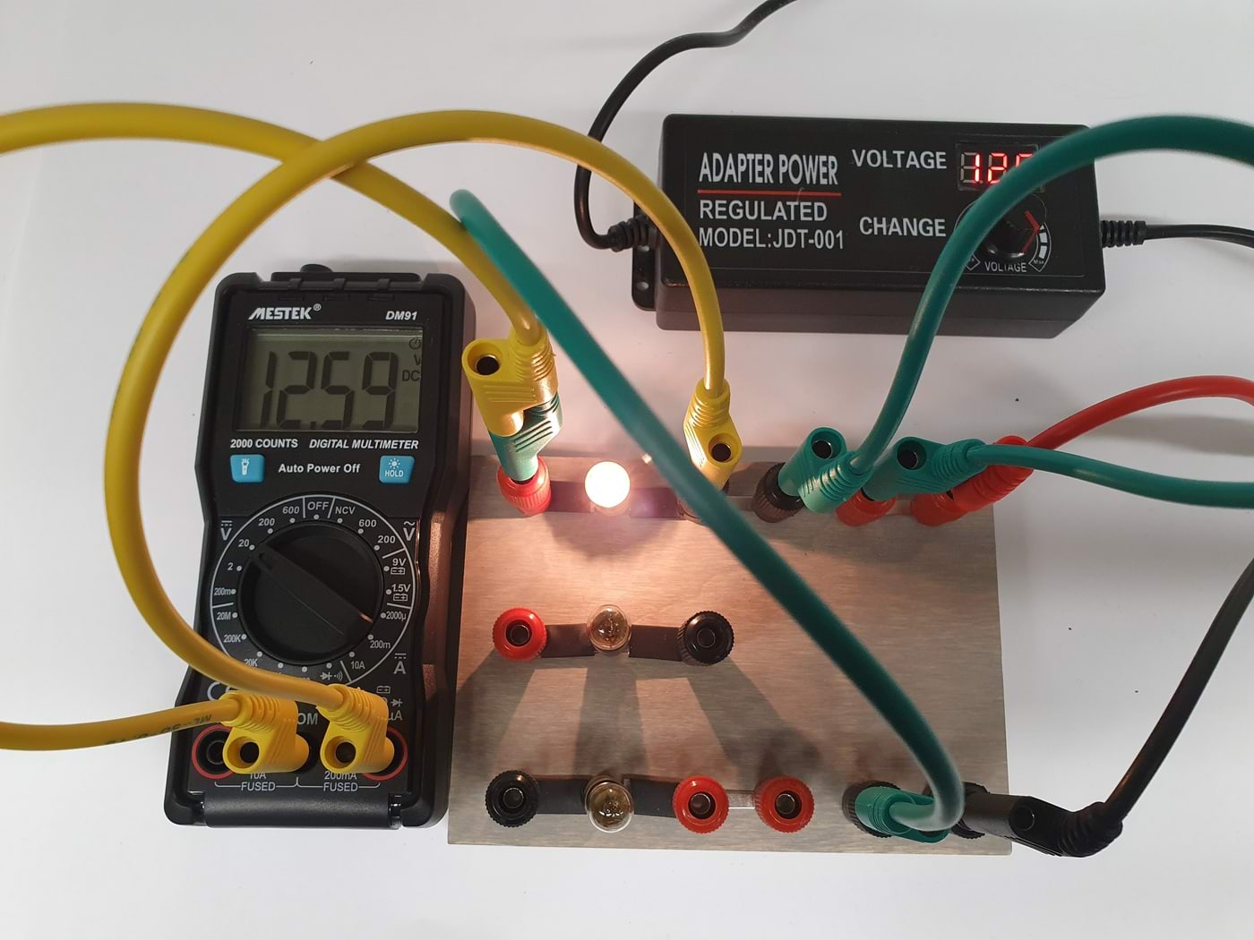 Tester as a voltmeter