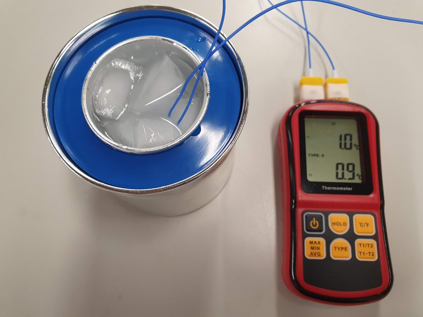 Measuring ice water temperature