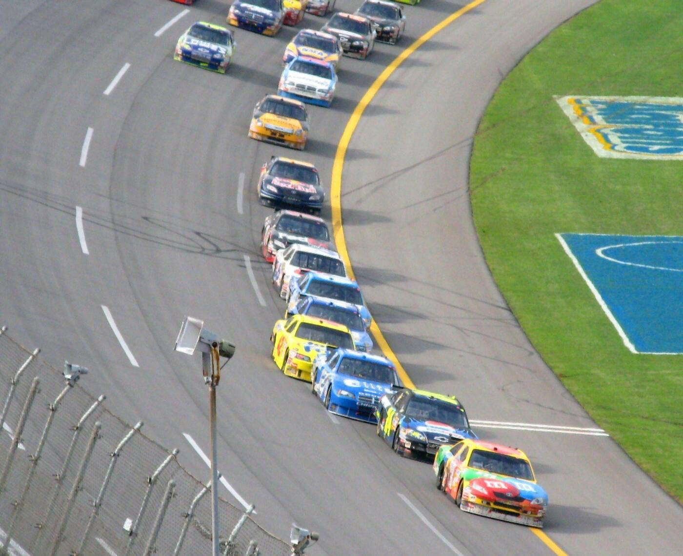 Üksteise tuules sõitmine: NASCAR Daytona 500 